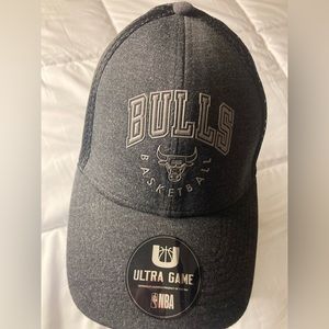 Ultra Game Chicago Bulls NBA Basketball Mens Reflective Cap Hat Black OSFA